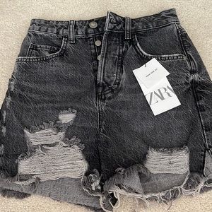 Brand new zara shorts